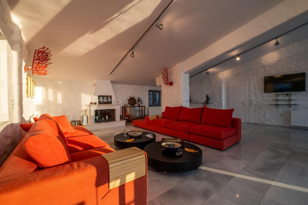 Icarus Luxury Beachfront Villa Gialiskari  المظهر الخارجي الصورة