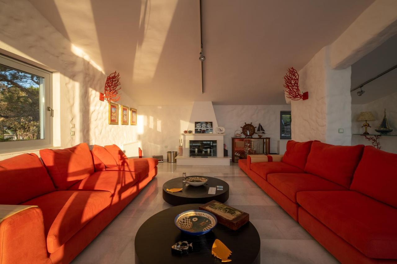 Icarus Luxury Beachfront Villa Gialiskari  المظهر الخارجي الصورة