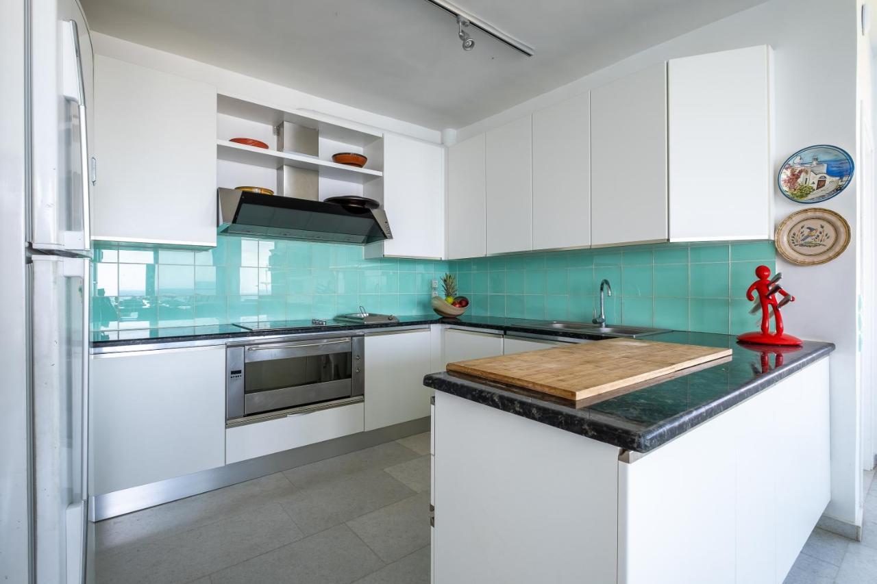 Icarus Luxury Beachfront Villa Gialiskari  المظهر الخارجي الصورة