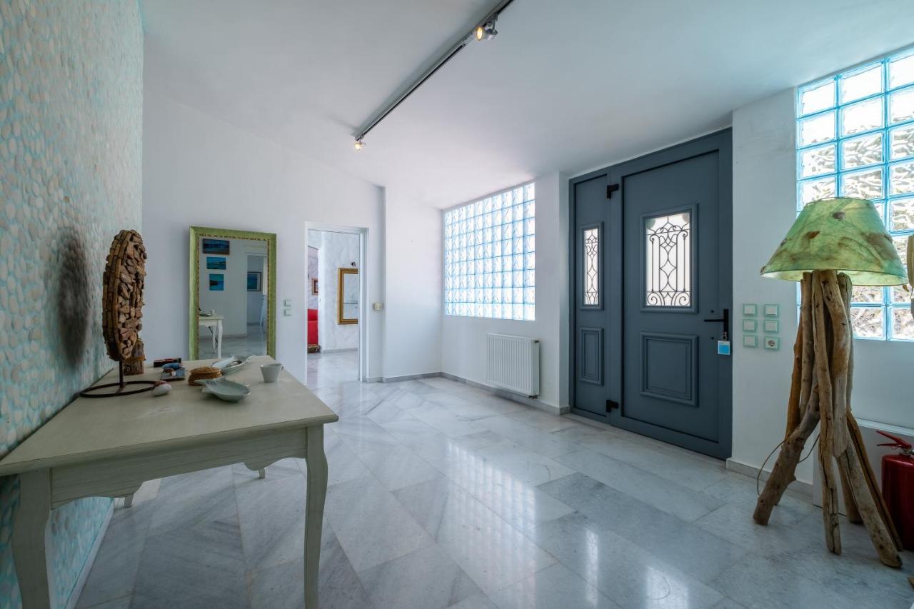 Icarus Luxury Beachfront Villa Gialiskari  المظهر الخارجي الصورة